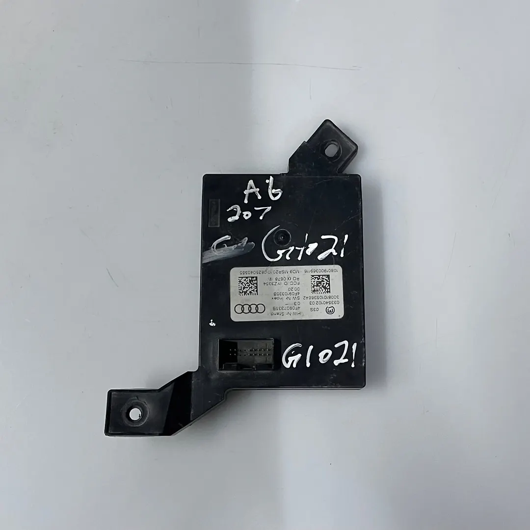 Keyless Control Module  - 2009 Audi A6