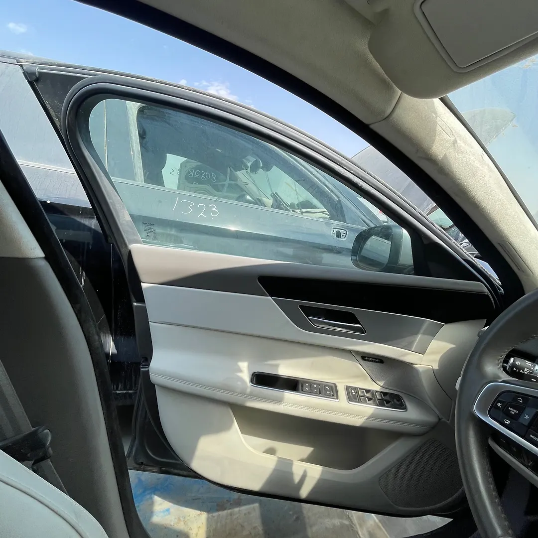 Door (LHF) - 2020 Jaguar XF PRESTIGE