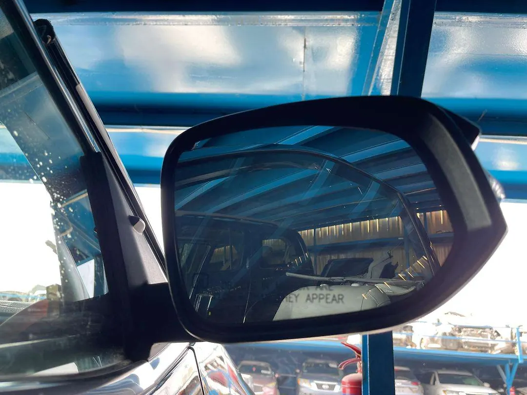 Side Mirror (RH) - 2018 Toyota Highlander SE