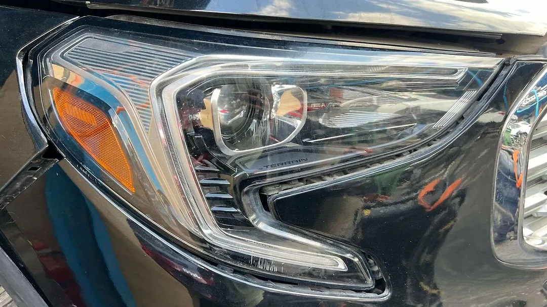 Headlight (RH) - 2018 GMC Terrain
