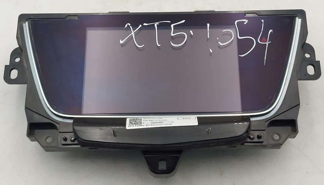 Info-gps-tv screen - 2018 Cadillac XT5 Premium Luxury
