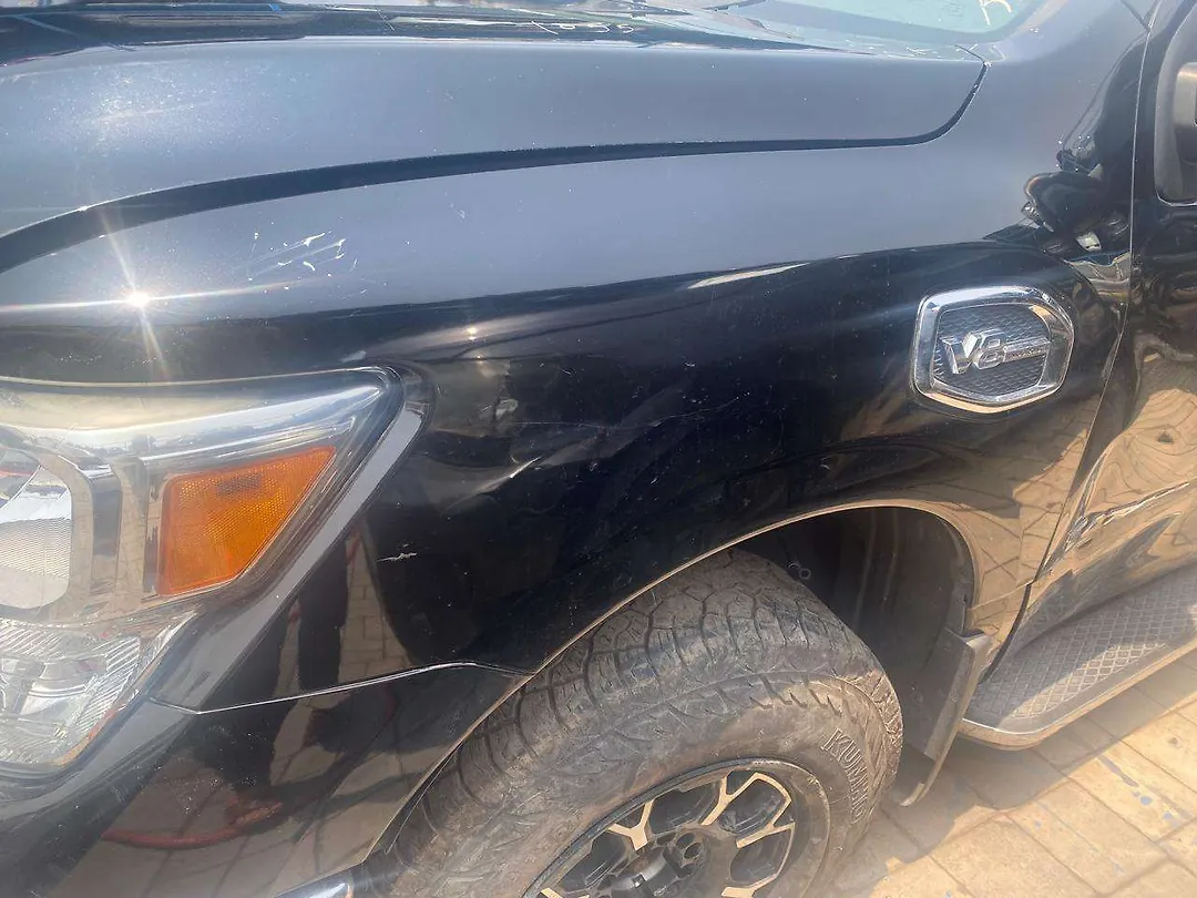 Fender (LHF) - 2017 Nissan Titan