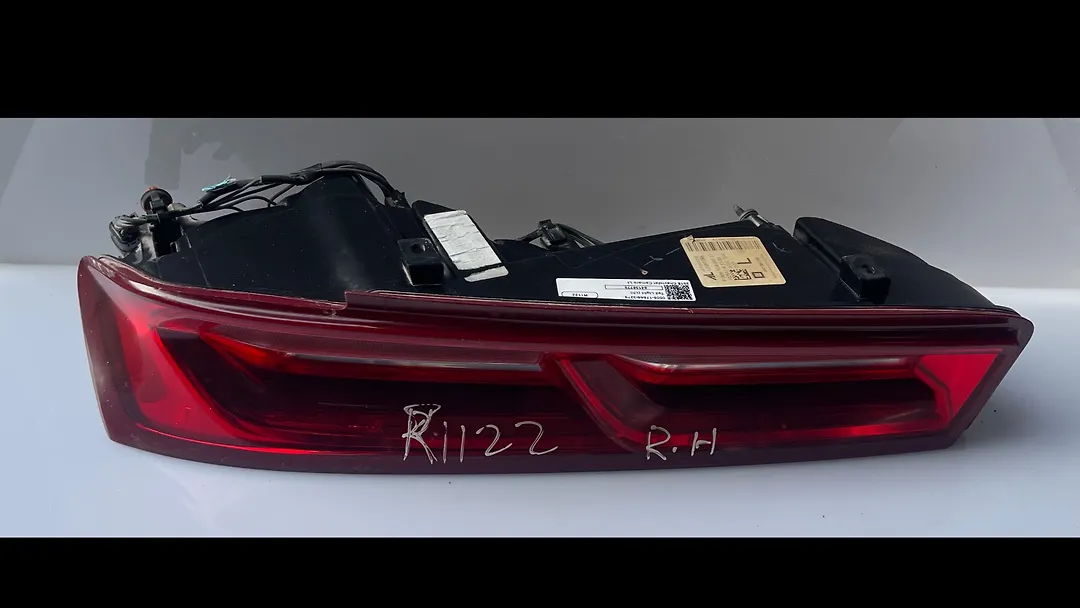 Tail Light (LH) - 2018 Chevrolet Camaro LT