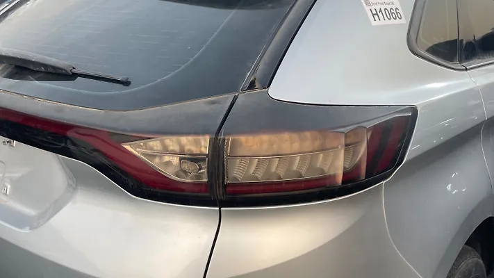 Tail Light (RH) - 2016 Ford Edge SE