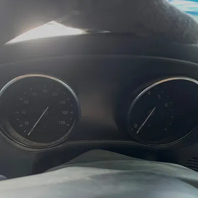 Speedometer - 2017 Jaguar F-Pace