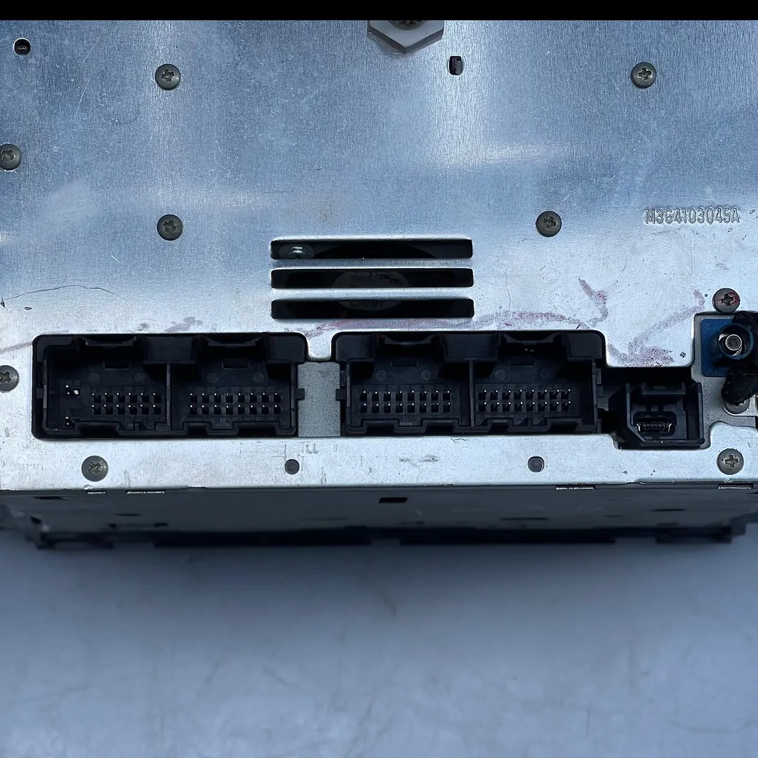 Navigation DVD player - 2011 GMC Sierra