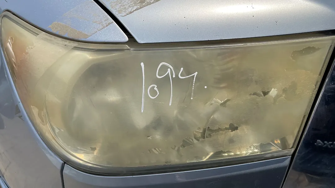 Headlight (RH) - 2010 Toyota Tundra