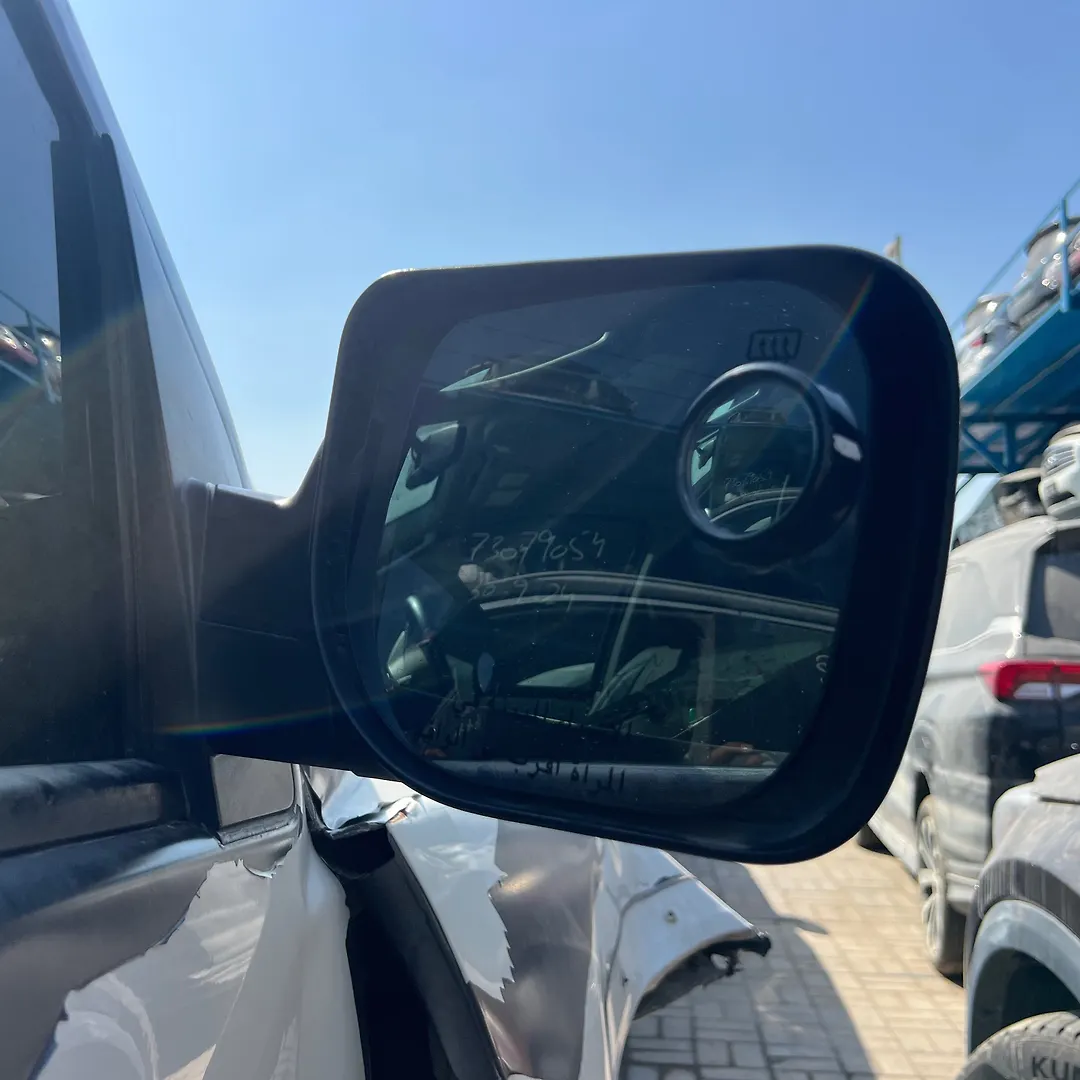 Side Mirror (RH) - 2011 Nissan Armada Armada