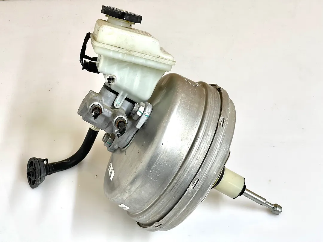 Brake booster - 2016 Cadillac CT6 3.6L Premium Collection