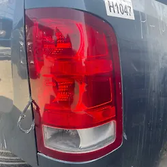 Tail Light (RH) - 2007 GMC Sierra 1500 (1/2 Ton)
