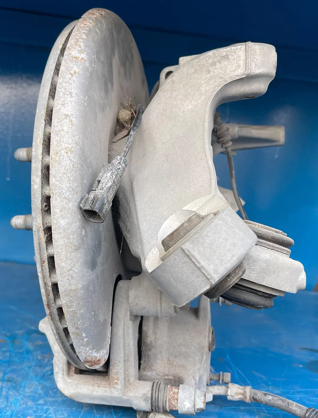Complete Hub Assembly(LHB) - 2020 Cadillac XT6 Sport AWD