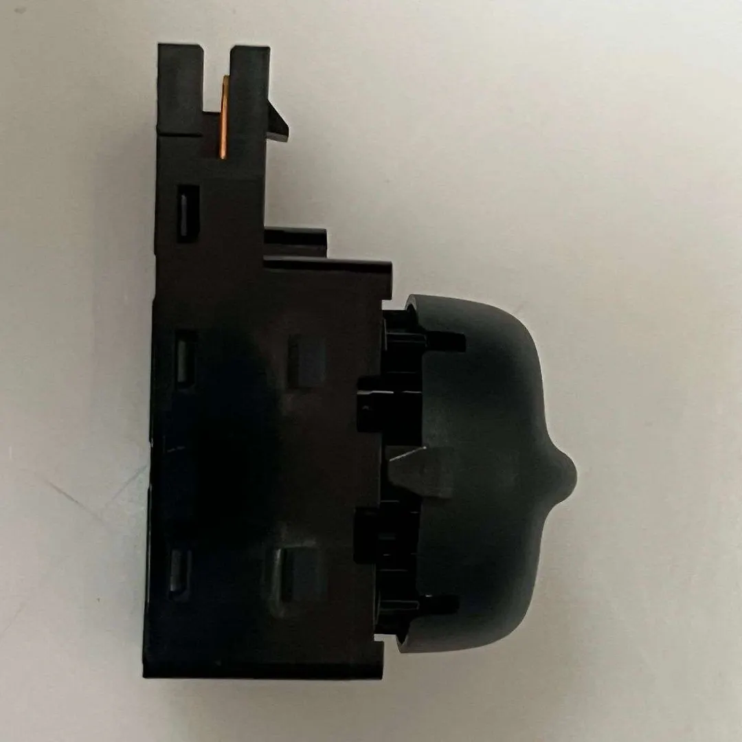 Seat Adjust Control Switch  - 2020 Chevrolet Traverse
