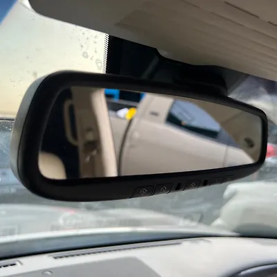 Rear view mirror - 2014 Infiniti QX80 SUV