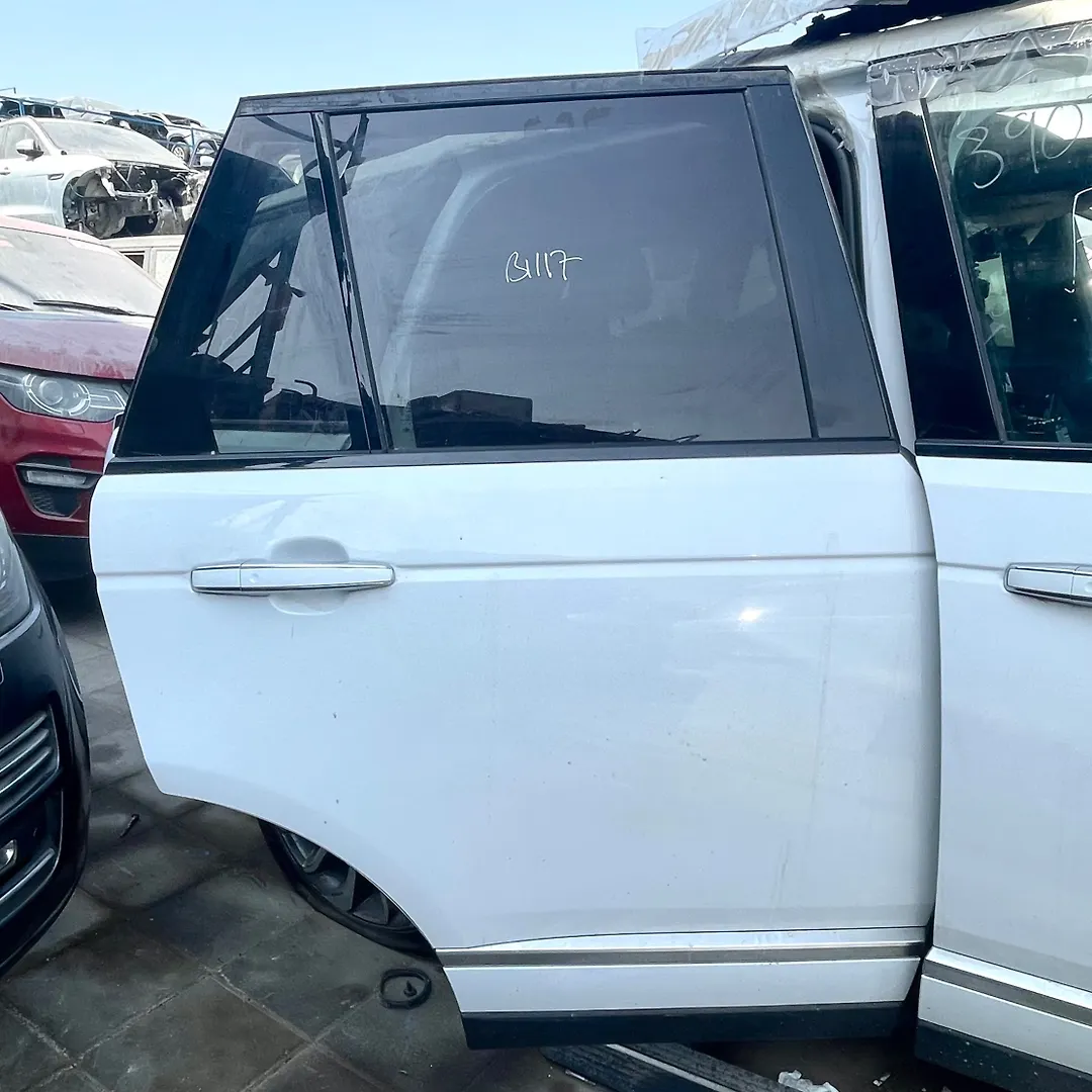 Door (RHB) - 2015 Land Rover RANGE ROVER Autobiography