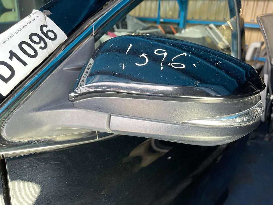 Side Mirror (LH) - 2018 Toyota Highlander SE