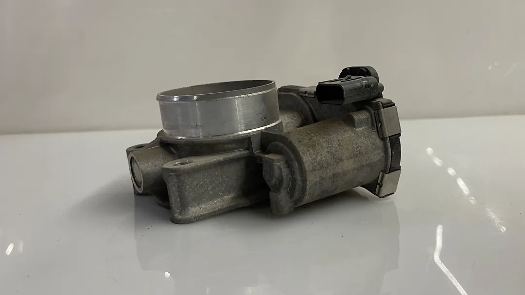 Throttle body - 2021 Chevrolet Blazer 1LT