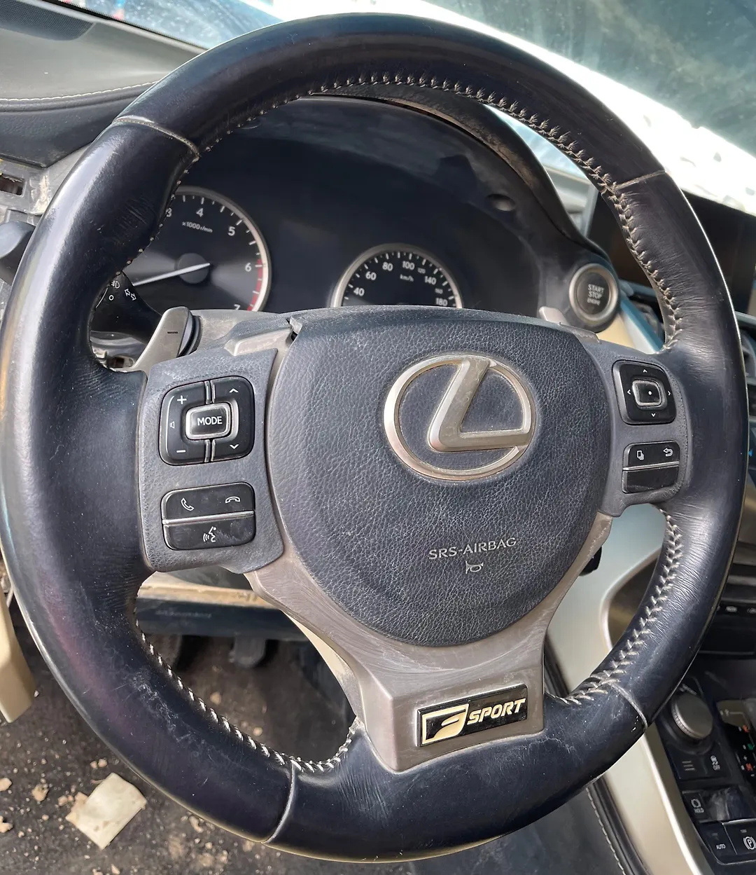 Steering wheel - 2020 Lexus NX300