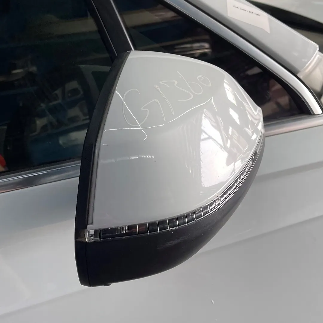 Side Mirror (RH) - 2019 Audi Q7