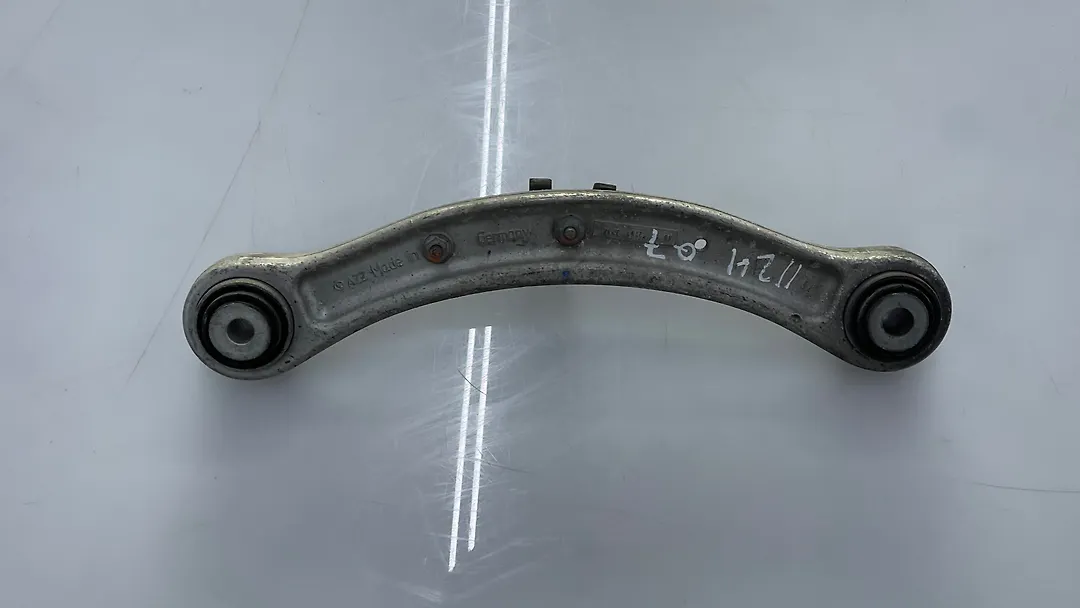 Upper arm (LH) - 2013 Audi Q7