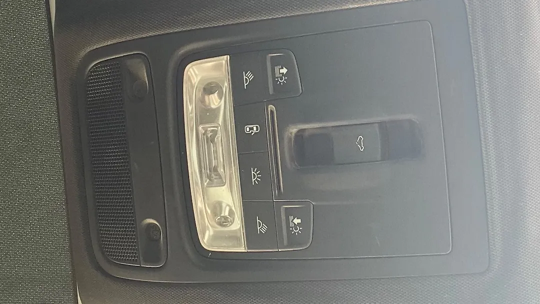 Overhead Console - 2018 Audi Q3