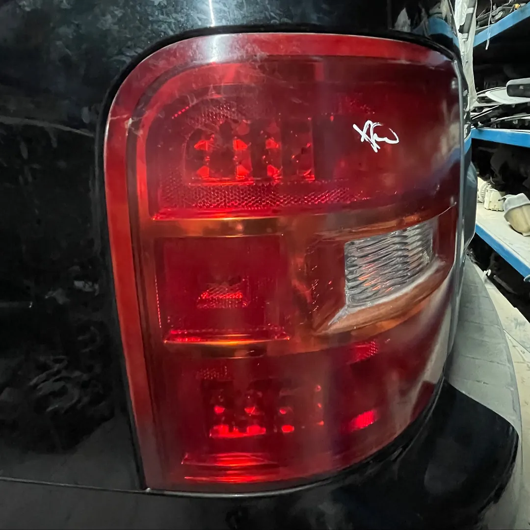 Tail Light (LH) - 2013 Ford Flex Limited