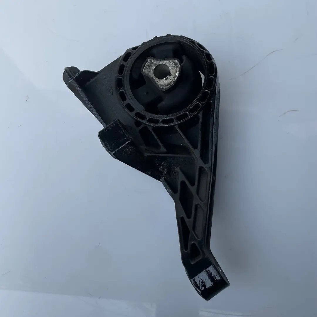 Mount (Engine) - 2013 Chevrolet Cruze
