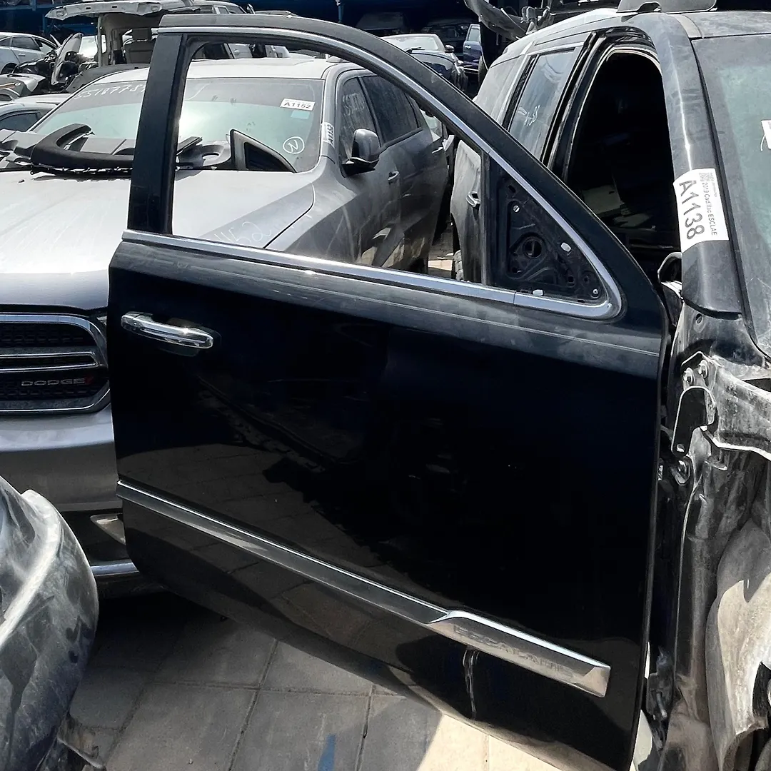 Door (RHF) - 2019 Cadillac ESCLAE