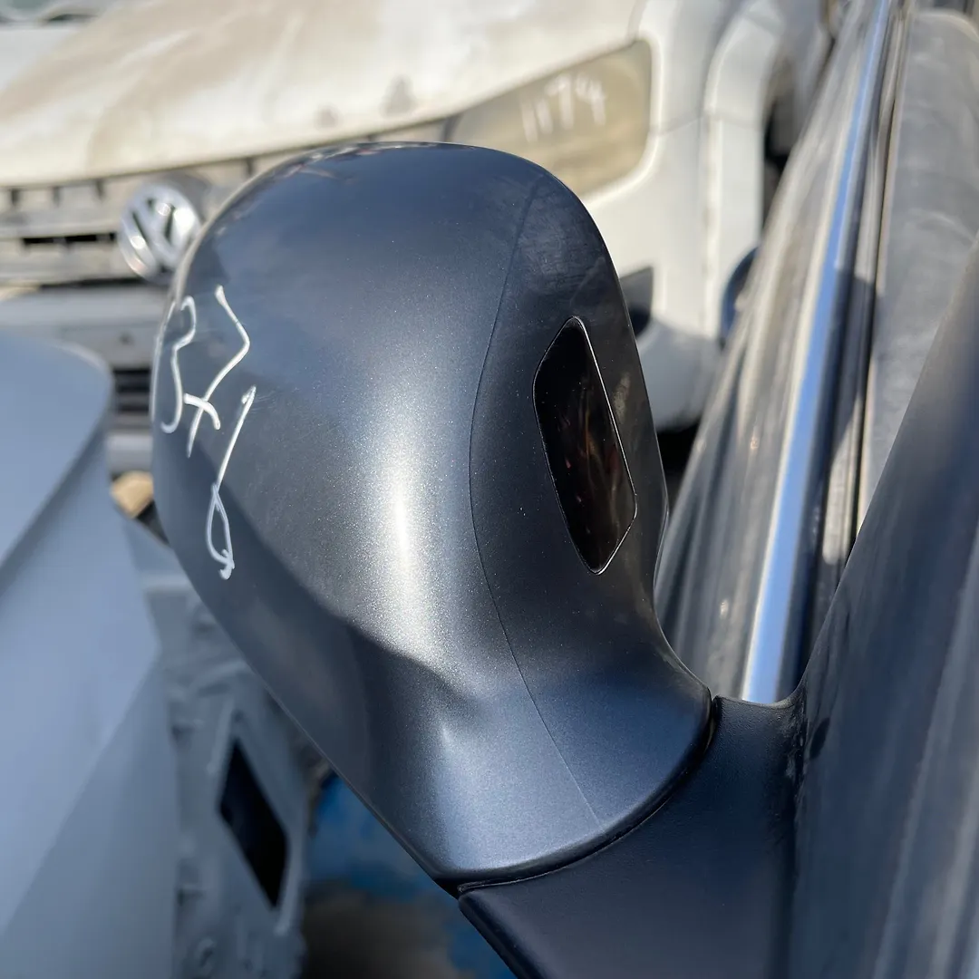 Side Mirror (RH) - 2017 Audi Q3