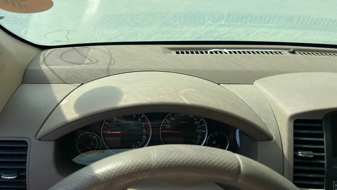 Dashboard  - 2011 Nissan Pathfinder 4.0