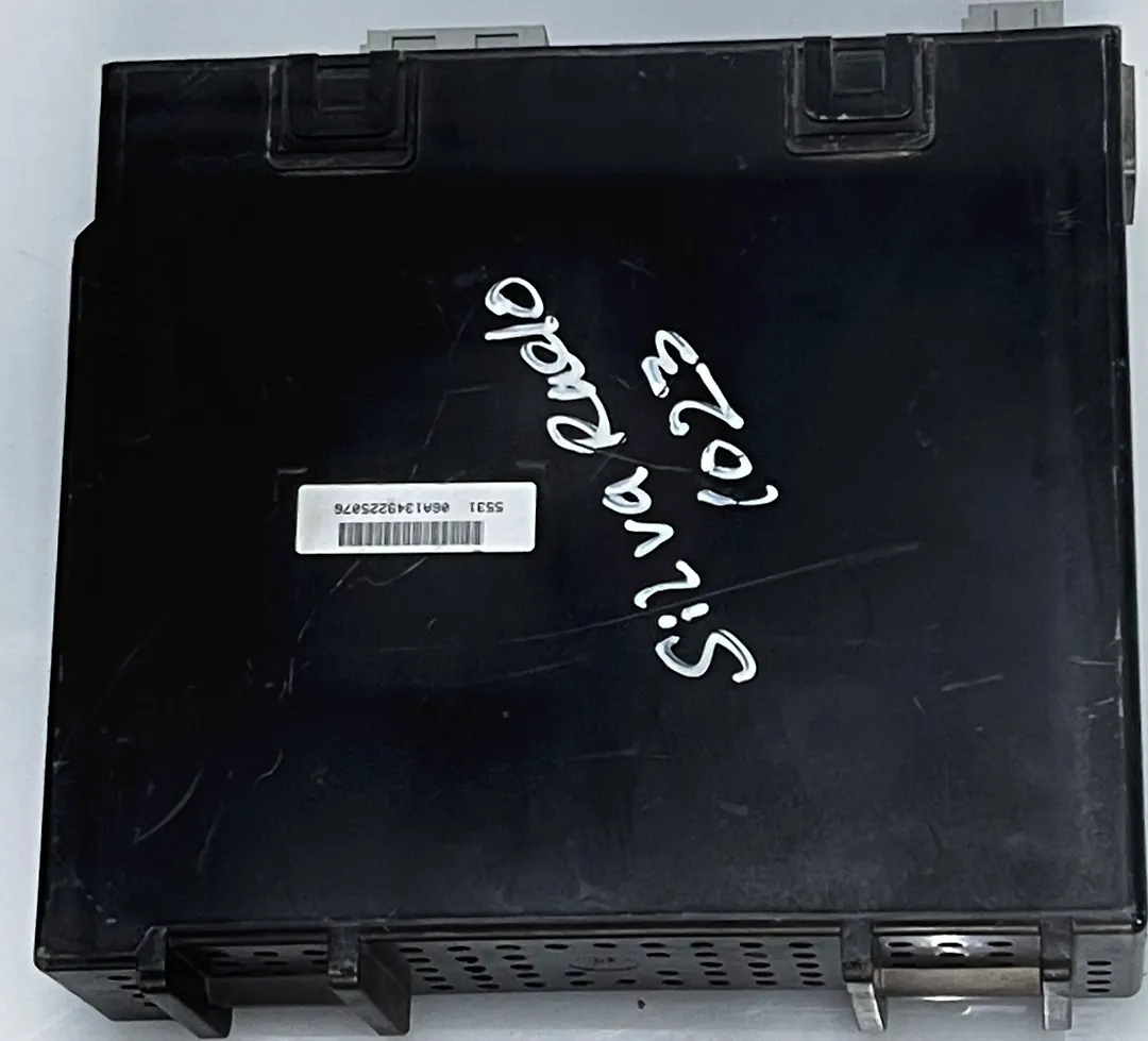 Radio control module - 2014 Chevrolet SILVERADO