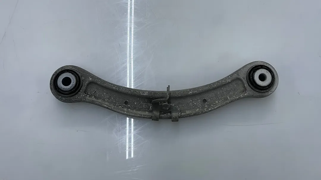 Upper control arm rear - 2013 Audi Q7