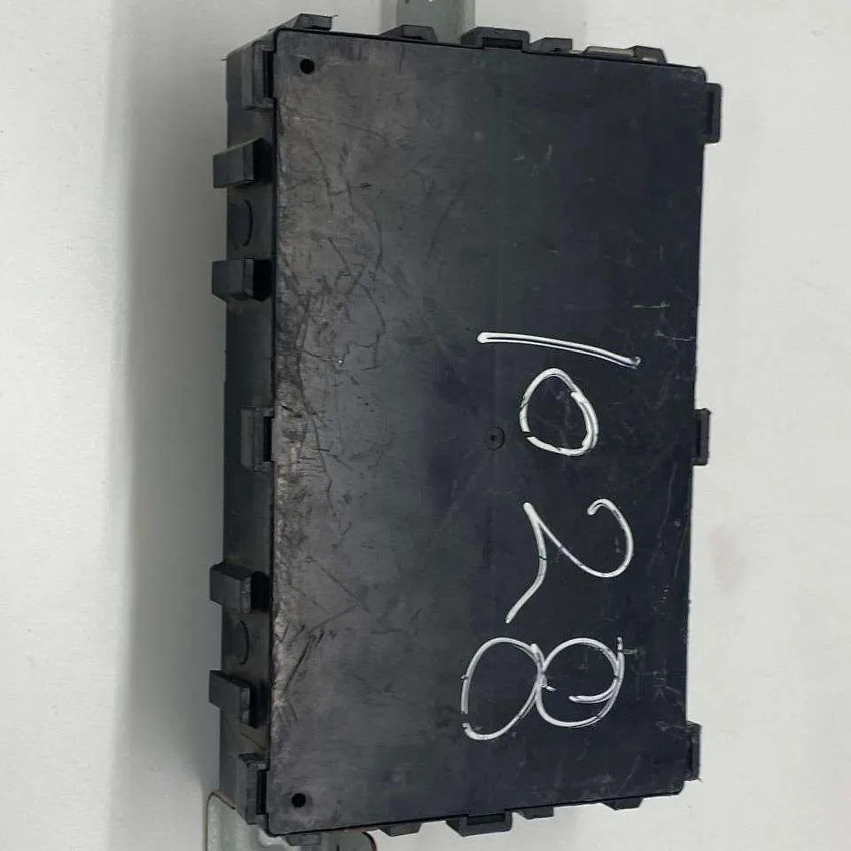 Body Control Module/BCM - 2011 Infiniti QX56