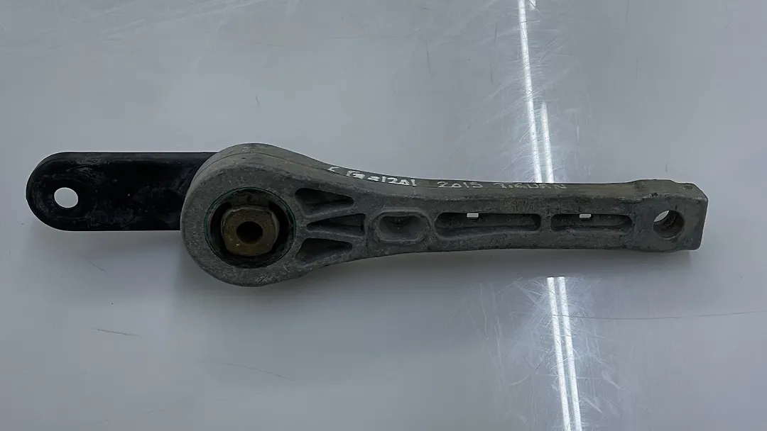 Lower arm (RH) - 2016 Volkswagen Tiguan