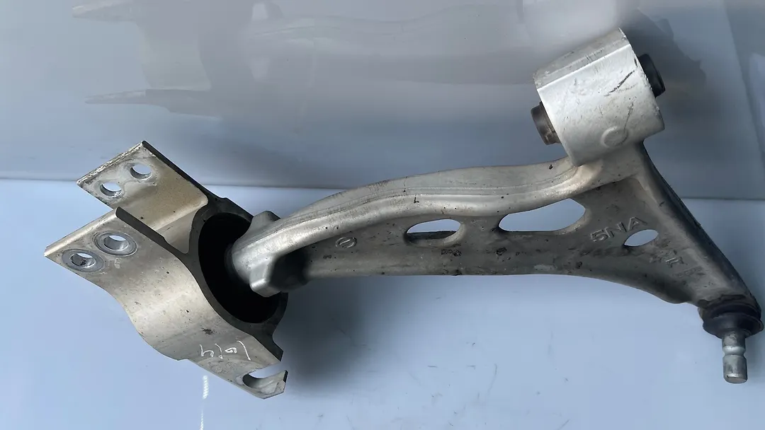 Upper arm (LH) - 2018 Infiniti QX50 2.0 Turbo