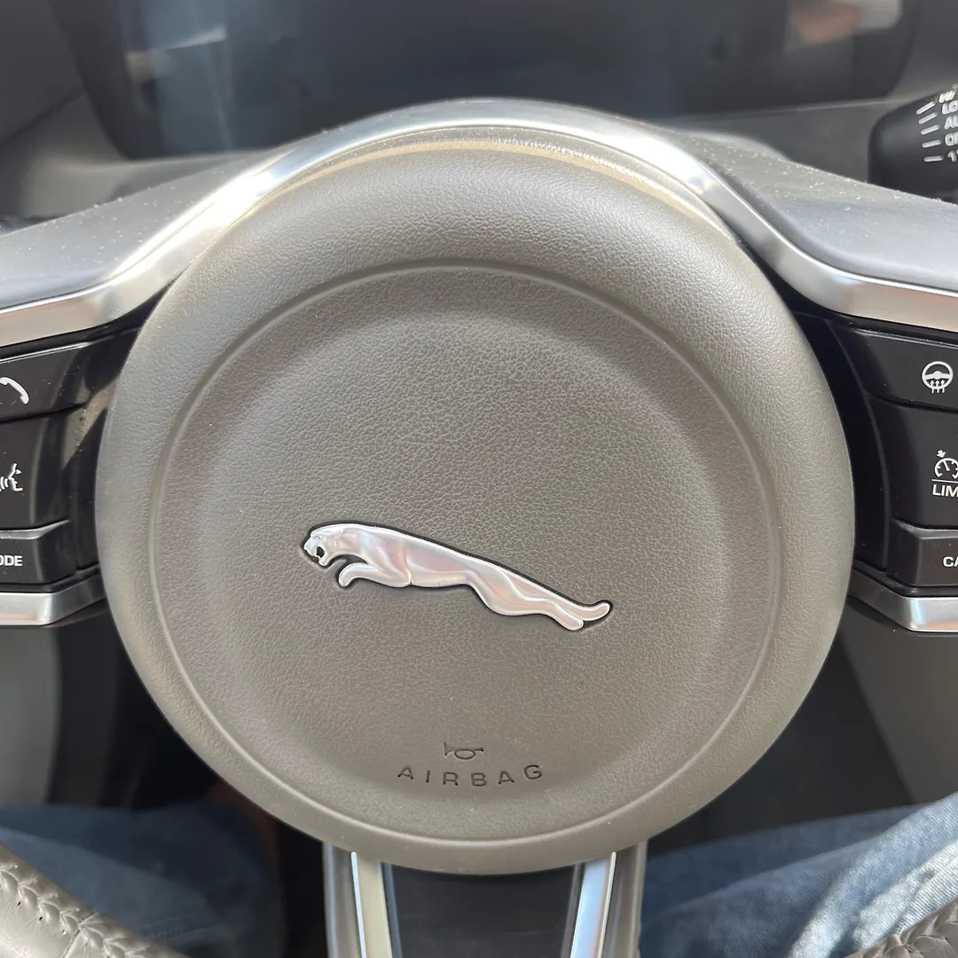 Airbag (Steering) - 2020 Jaguar XF PRESTIGE