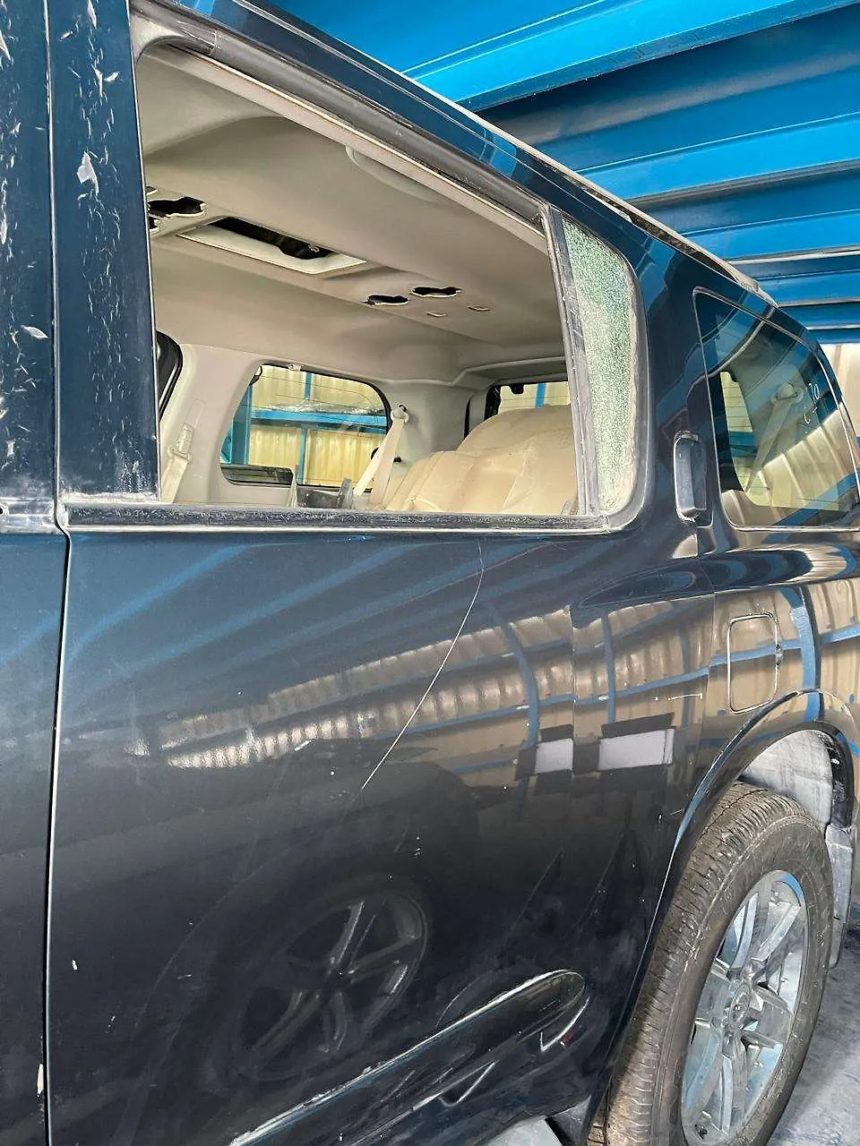 Door (LHB) - 2010 Nissan Armada