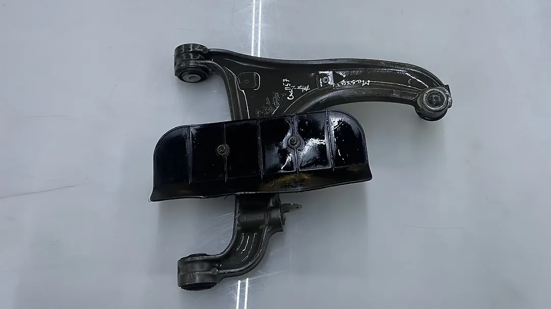 Lower Arm(RHF) - 2010 Maserati Quattroporte