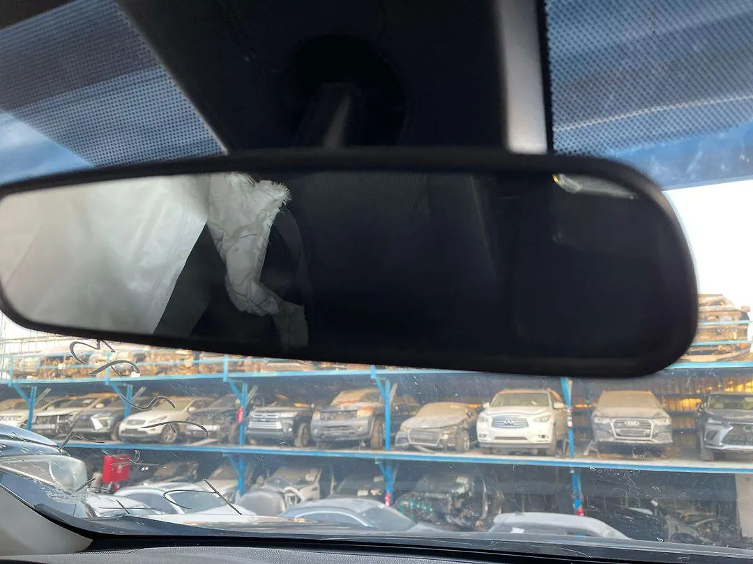 Rear view mirror - 2018 Toyota RAV4 2.5