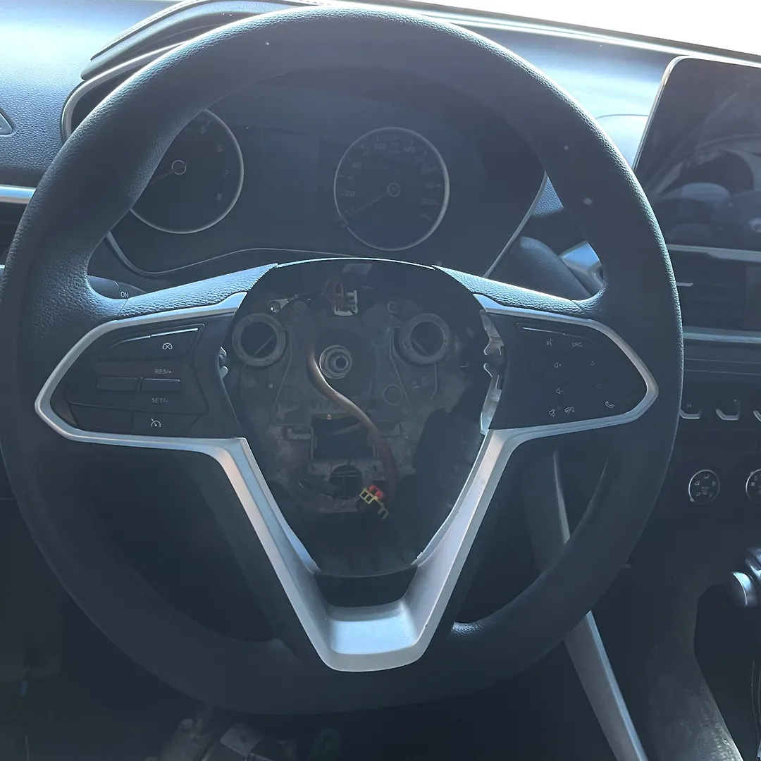 Steering Wheel - 2022 Chevrolet Captiva