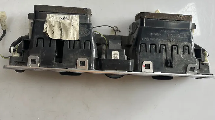 Ac Vent Penal - 2007 Land Rover RANGE ROVER VOGUE