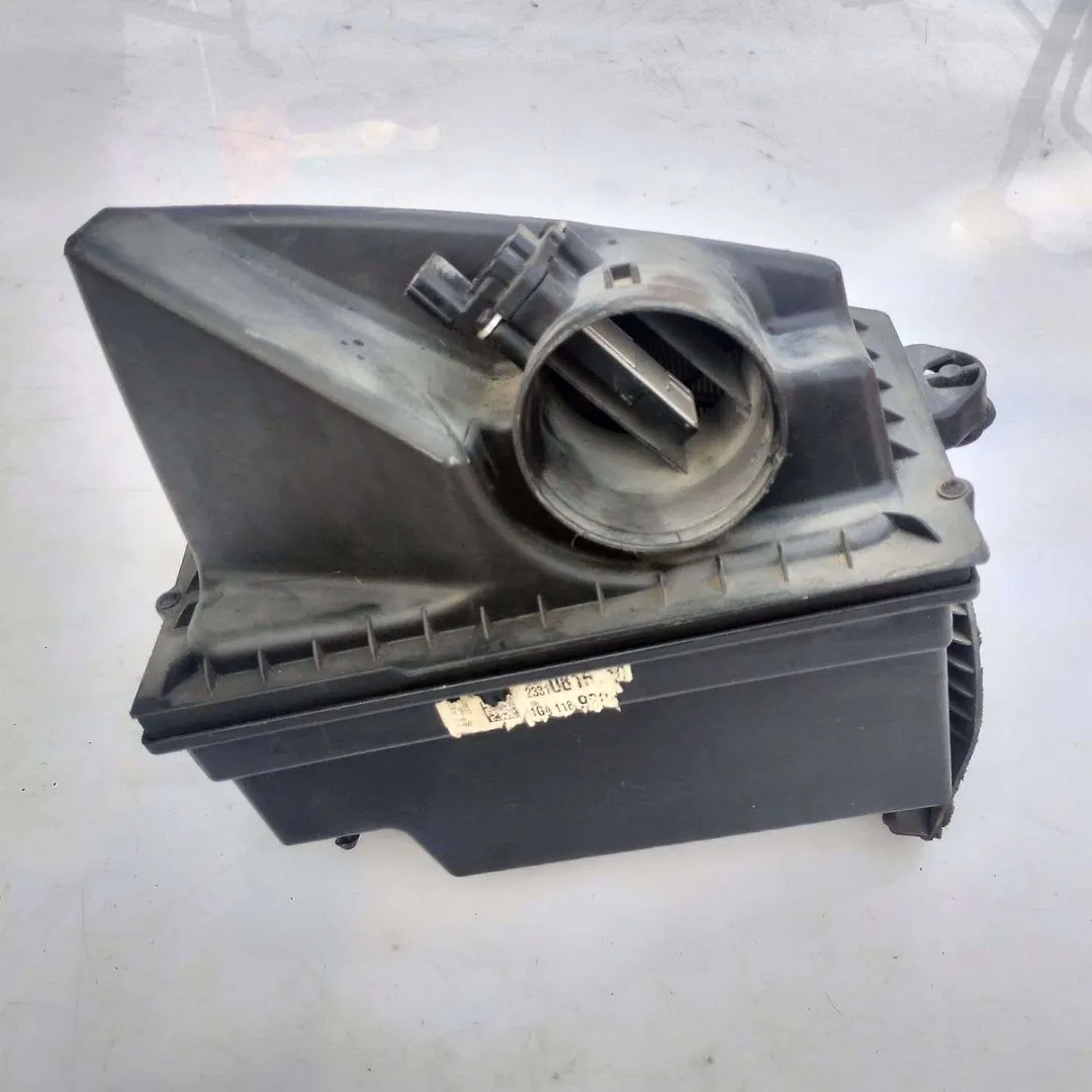 Air cleaner box - 2016 Chevrolet Camaro