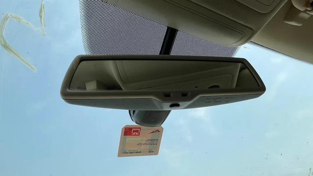 Rear view mirror - 2016 Volkswagen Touareg