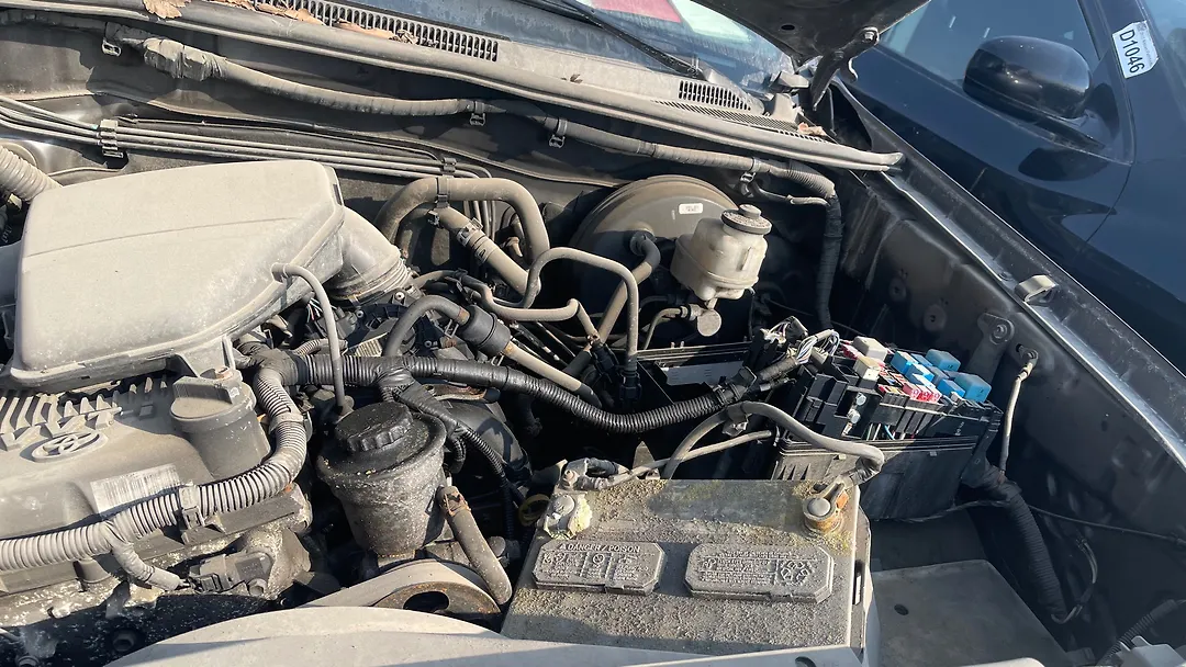 Engine  - 2014 Toyota Tacoma Delux Grade