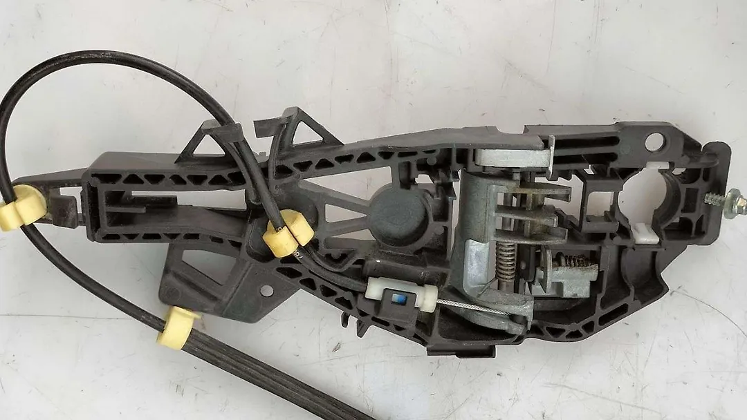 Door Lock(RHF) - 2019 Chevrolet Traverse