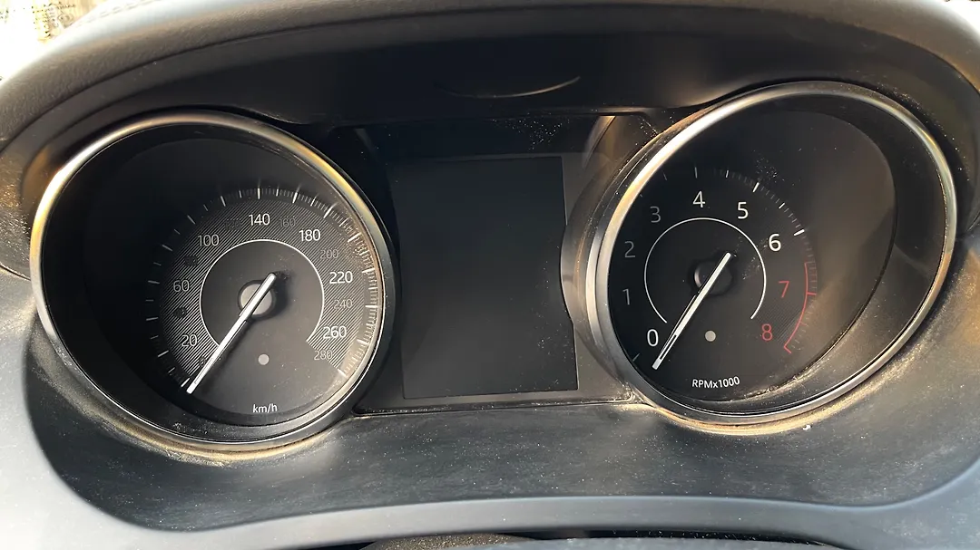 Speedometer - 2019 Jaguar E-Pace