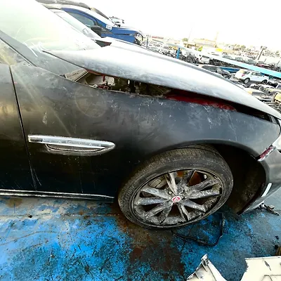 Fender (RHF) - 2014 Jaguar JAGUAR XK