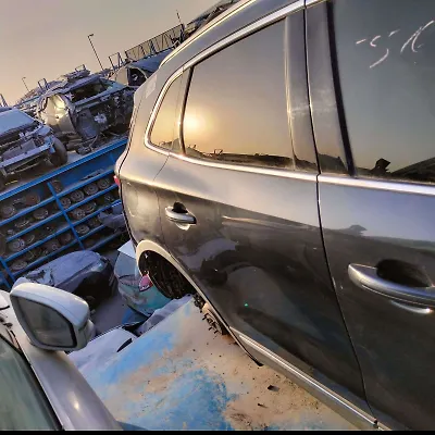 Door (RHB) - 2015 Lincoln MKC