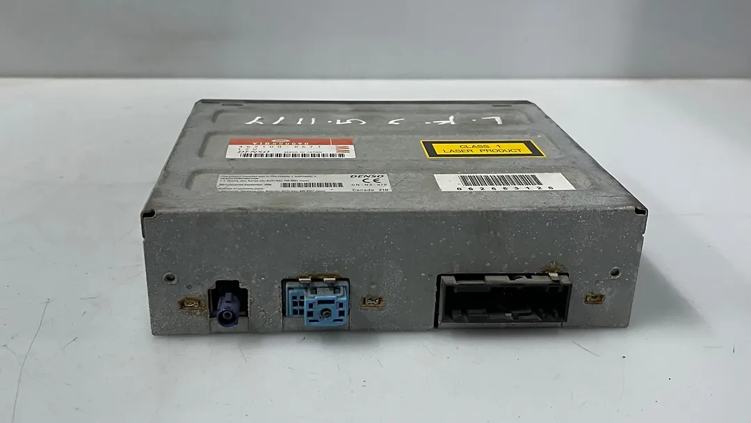 Navigation DVD player - 2006 Land Rover LR3