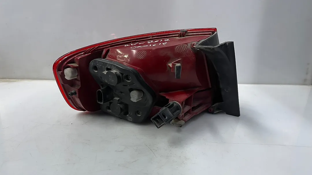 Tail Light (RH) - 2008 Audi A4