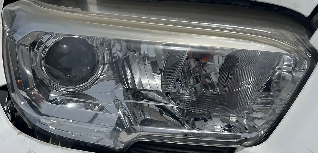 Headlight (RH) - 2021 Toyota Tacoma SR5 grade TRN265L